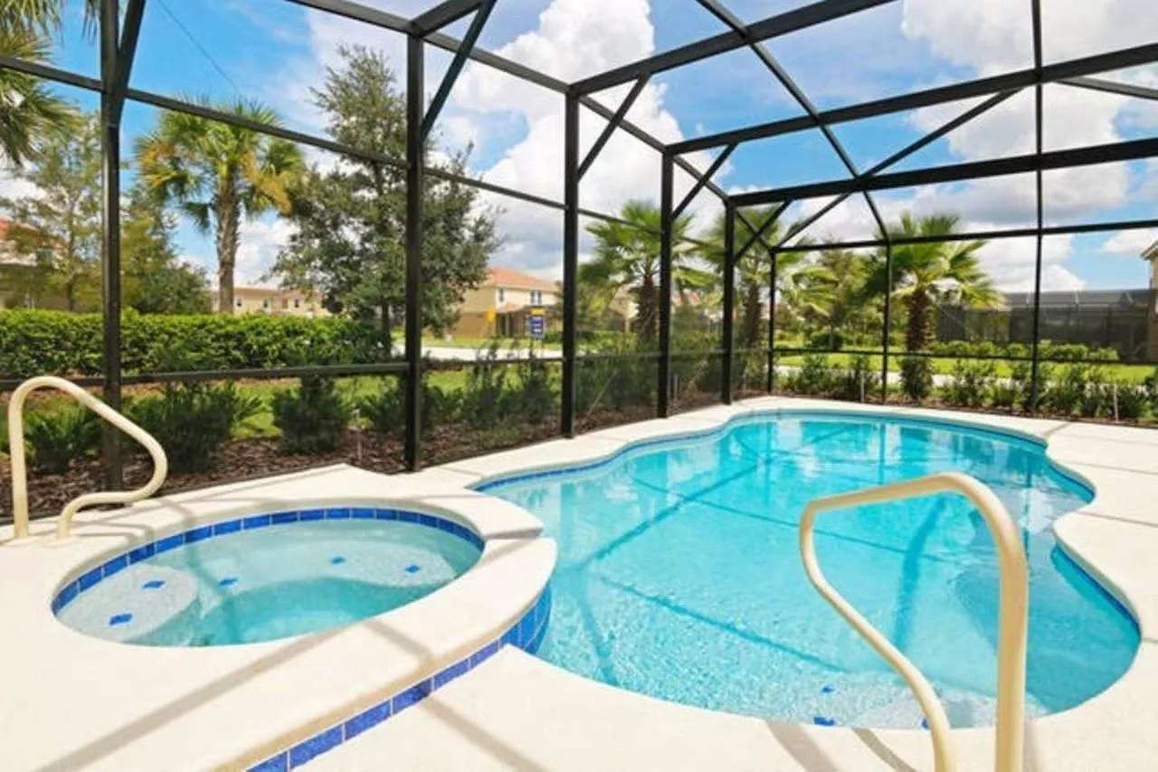 4336 Six Bed House Water Park Solterra Resort 15 Min From Disney Davenport