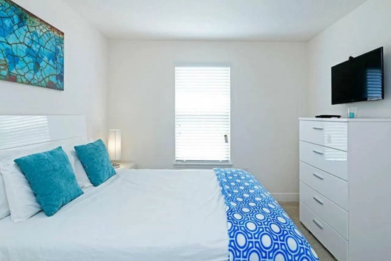 Holiday home 4336 Six Bed House Water Park Solterra Resort 15 Min From Disney Davenport United States